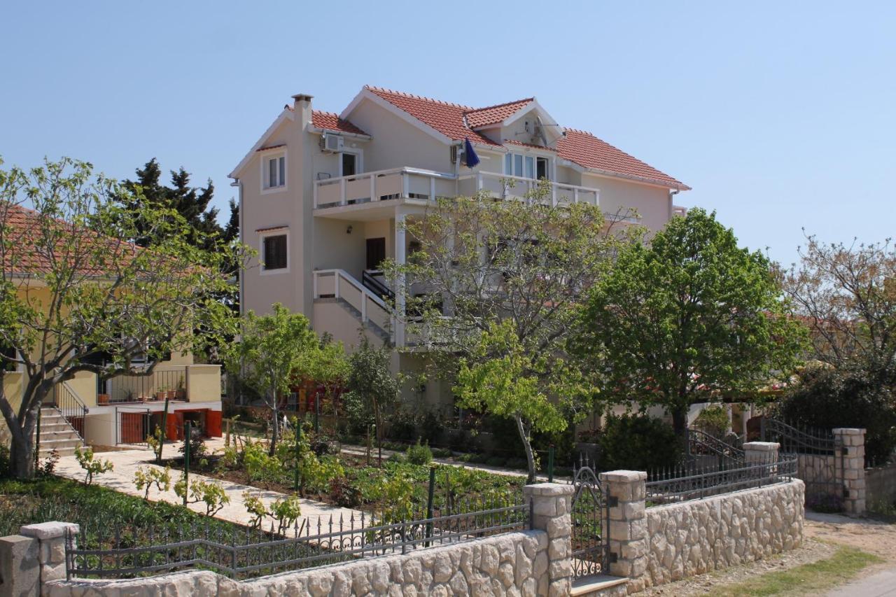Apartments With A Parking Space Vrsi - Mulo, Zadar - 3276 Exteriör bild